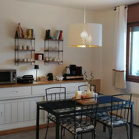 Art-apart Lt Con Giardino Privato Apartmán *